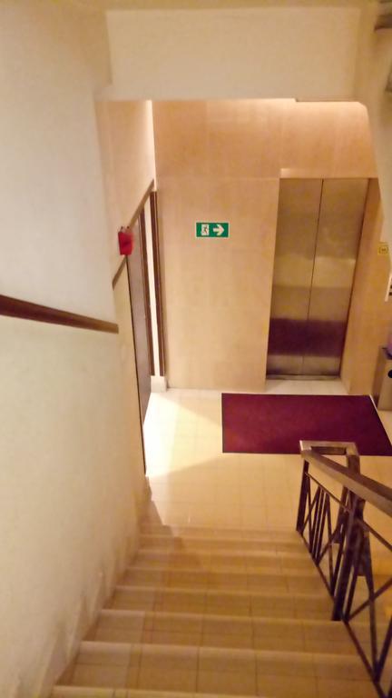 Hotel Sri Sutra - Bandar Sunway 3 Petaling Dzsaja Kültér fotó