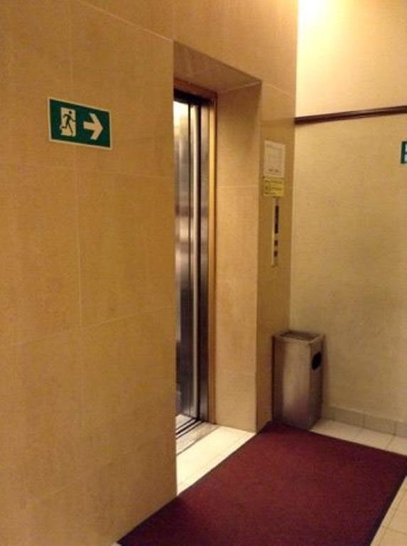Hotel Sri Sutra - Bandar Sunway 3 Petaling Dzsaja Kültér fotó