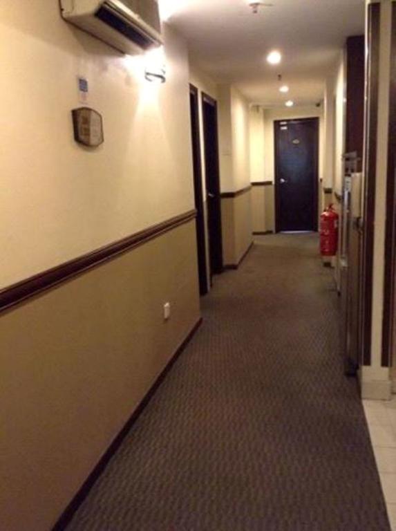 Hotel Sri Sutra - Bandar Sunway 3 Petaling Dzsaja Kültér fotó