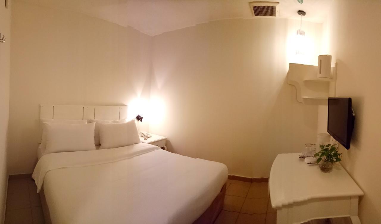Hotel Sri Sutra - Bandar Sunway 3 Petaling Dzsaja Kültér fotó